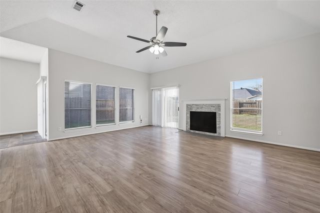 3126 Lakefield Way, Sugar Land, TX 77479