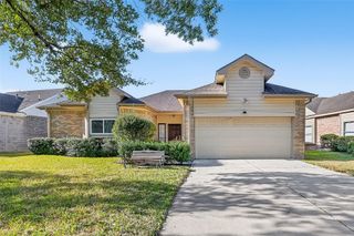 3126 Lakefield Way, Sugar Land, TX 77479