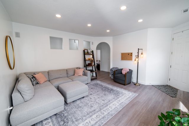 717 N BRADFORD DR, North Salt Lake, UT 84054