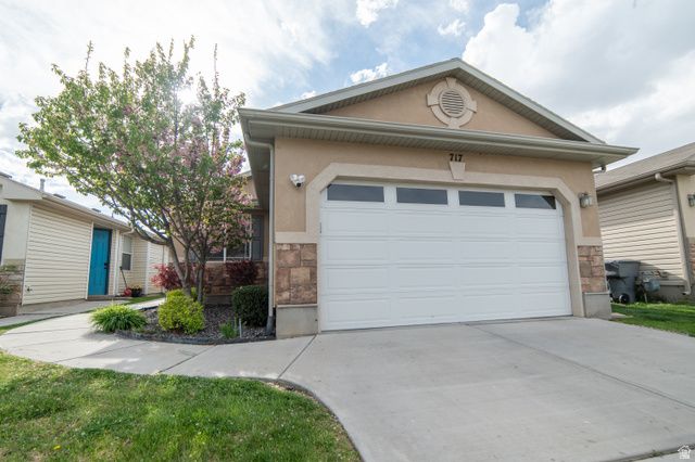 717 N BRADFORD DR, North Salt Lake, UT 84054