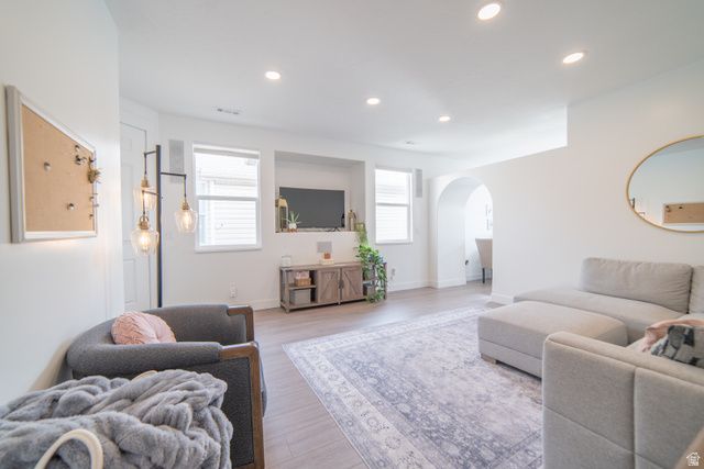 717 N BRADFORD DR, North Salt Lake, UT 84054