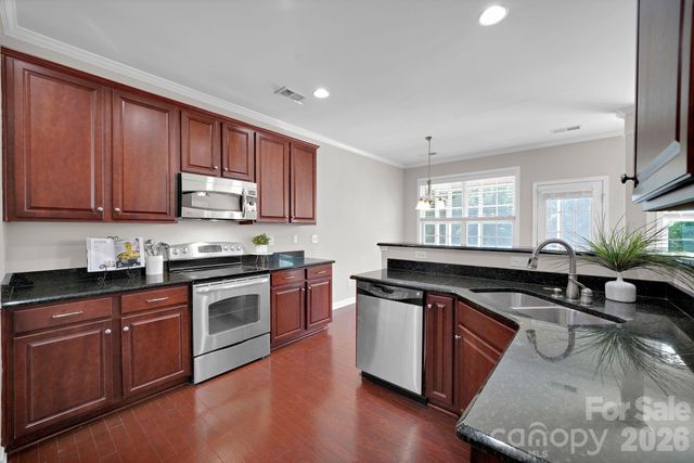 5072 Gladiola Way, Fort Mill, SC 29708