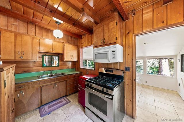 33613 Bailey Meadows Road, Palomar Mountain, CA 92060