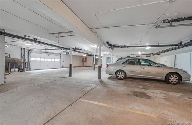 115 South Main Street B15, West Hartford, CT 06107