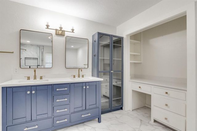 3008 Robin Ridge Road, Oklahoma City, OK 73120