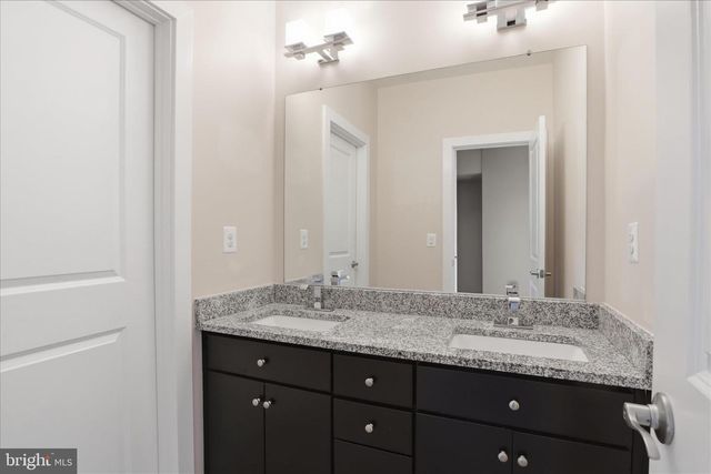 9298 WILD BLACK CHERRY CT, Fairfax, VA 22031