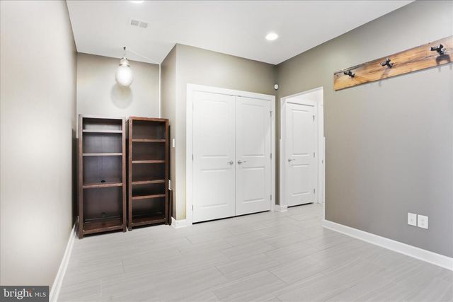 9298 WILD BLACK CHERRY CT, Fairfax, VA 22031