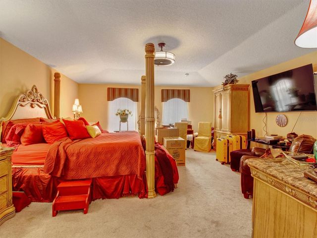 218 TRES REYES LANE, Groveland, FL 34736