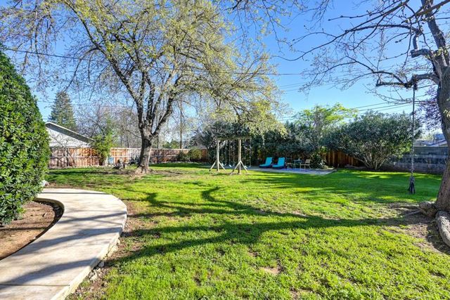 2535 Danube Dr, Sacramento, CA 95821