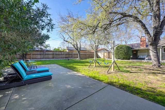 2535 Danube Dr, Sacramento, CA 95821