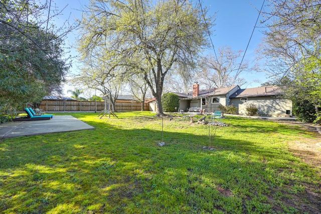2535 Danube Dr, Sacramento, CA 95821