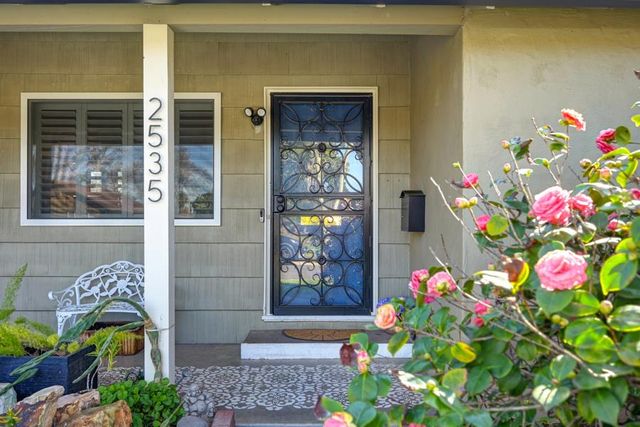 2535 Danube Dr, Sacramento, CA 95821