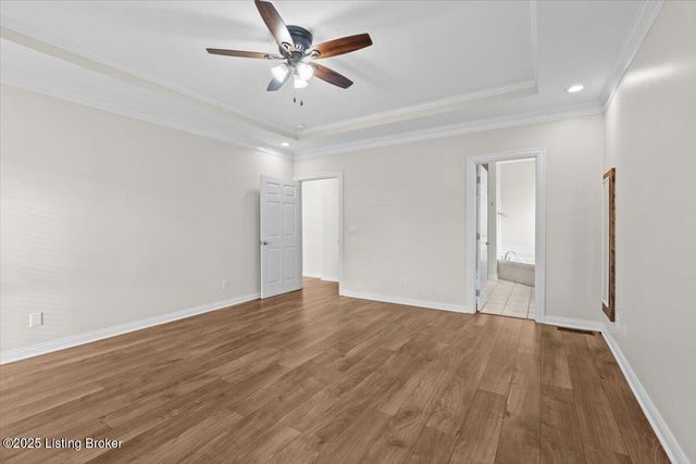 1700 Mahogany Run Dr, La Grange, KY 40031