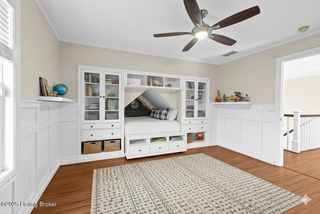 1700 Mahogany Run Dr, La Grange, KY 40031