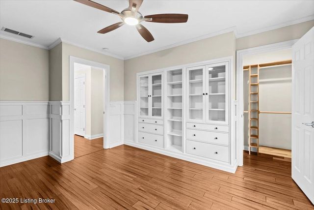 1700 Mahogany Run Dr, La Grange, KY 40031