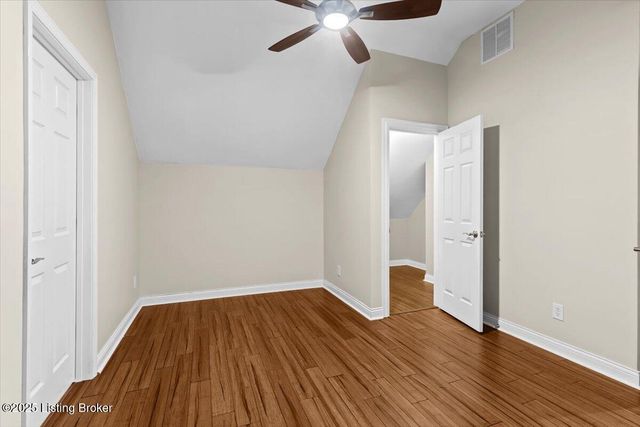 1700 Mahogany Run Dr, La Grange, KY 40031