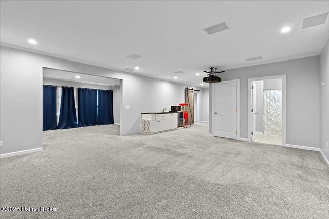 1700 Mahogany Run Dr, La Grange, KY 40031