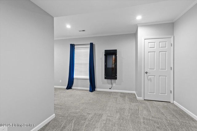 1700 Mahogany Run Dr, La Grange, KY 40031