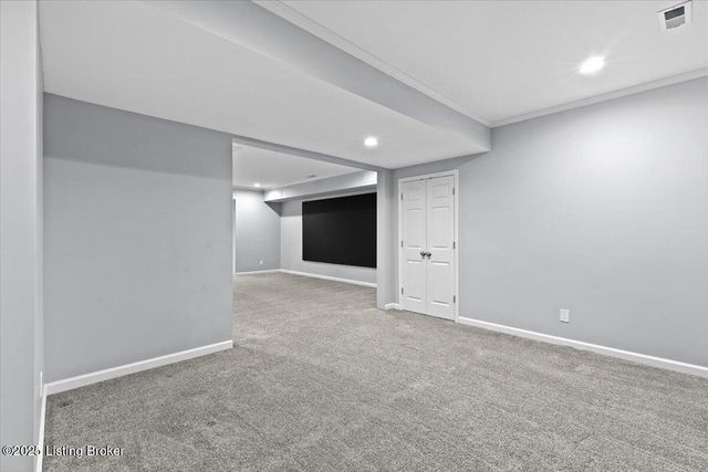 1700 Mahogany Run Dr, La Grange, KY 40031