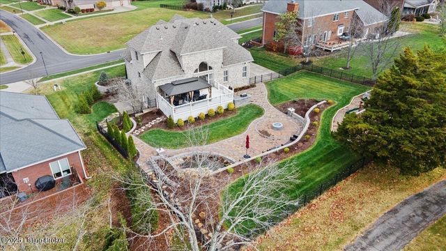 1700 Mahogany Run Dr, La Grange, KY 40031