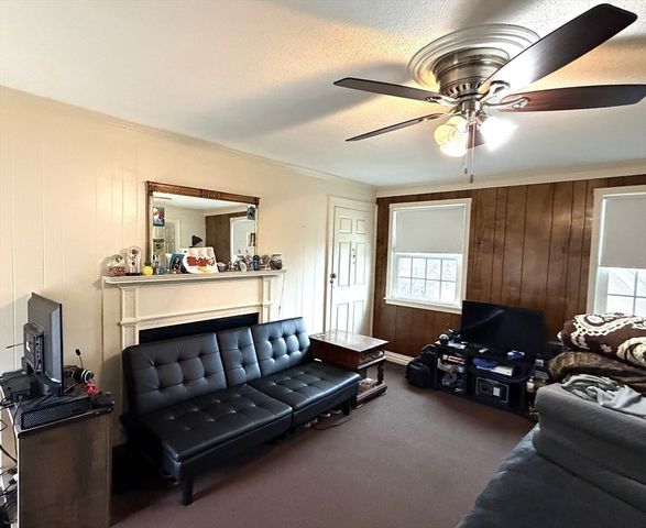 25 Seventh, New Bedford, MA 02740