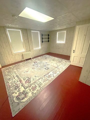 25 Seventh, New Bedford, MA 02740