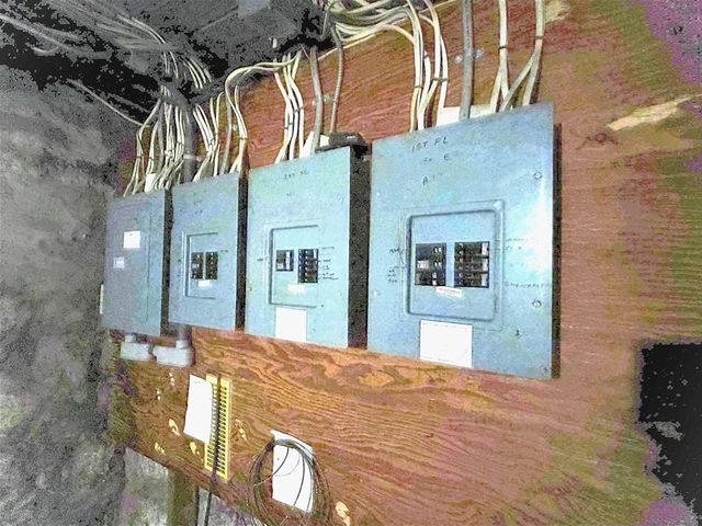 25 Seventh, New Bedford, MA 02740