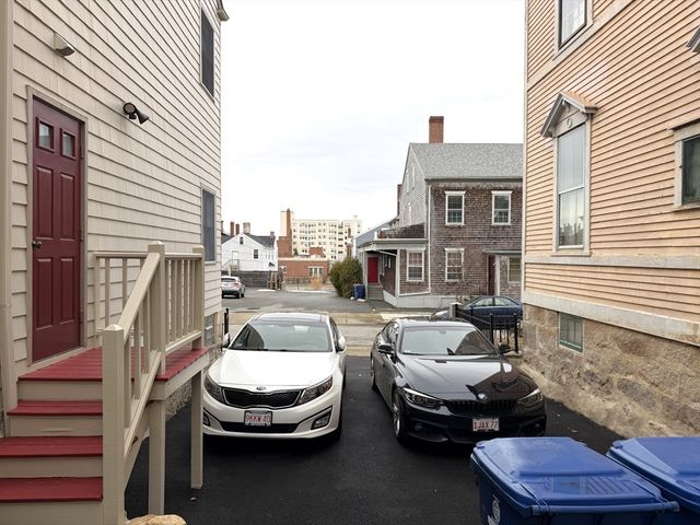 25 Seventh, New Bedford, MA 02740