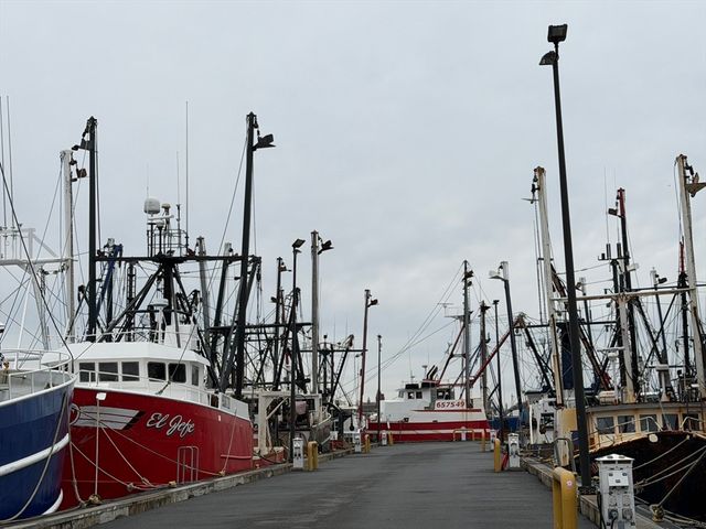 25 Seventh, New Bedford, MA 02740