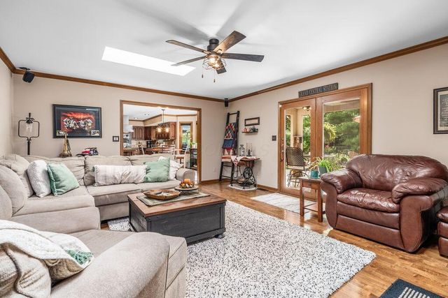 8185 Linden Leaf Circle, Columbus, OH 43235