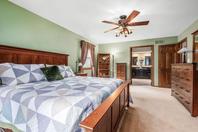 8185 Linden Leaf Circle, Columbus, OH 43235