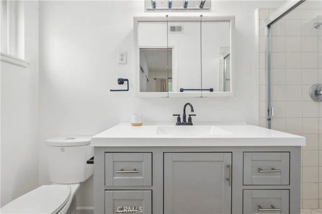 27117 Elias Avenue, Saugus, CA 91350