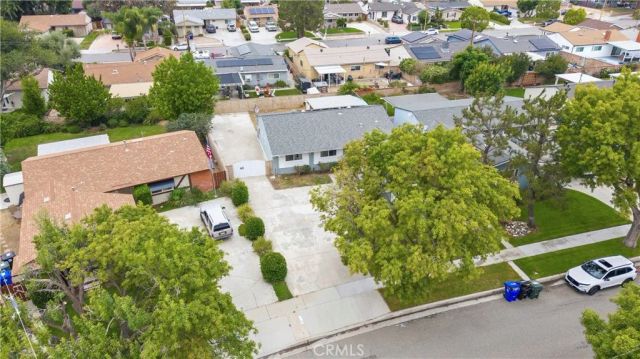 27117 Elias Avenue, Saugus, CA 91350