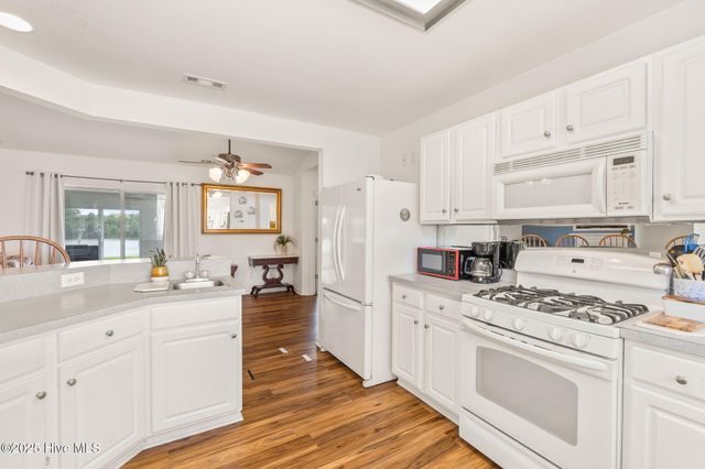 204 Junius Drive, Newport, NC 28570