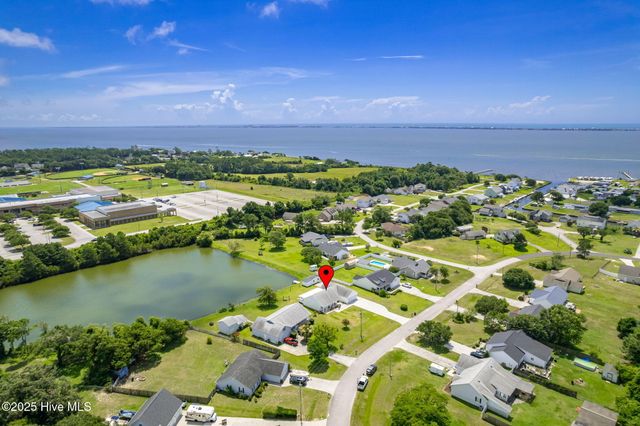 204 Junius Drive, Newport, NC 28570