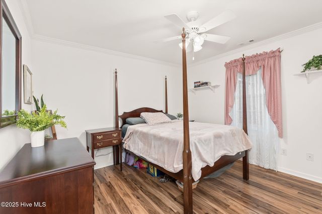 204 Junius Drive, Newport, NC 28570