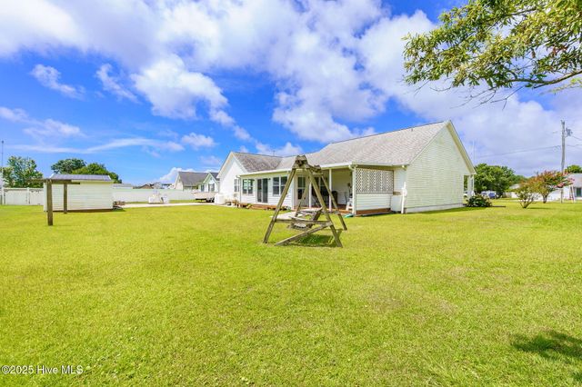 204 Junius Drive, Newport, NC 28570