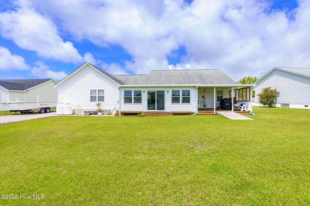 204 Junius Drive, Newport, NC 28570