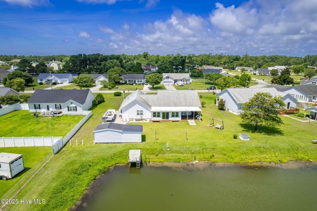 204 Junius Drive, Newport, NC 28570