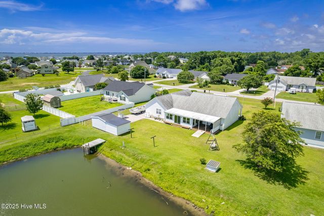 204 Junius Drive, Newport, NC 28570