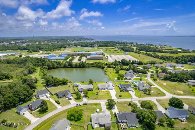 204 Junius Drive, Newport, NC 28570