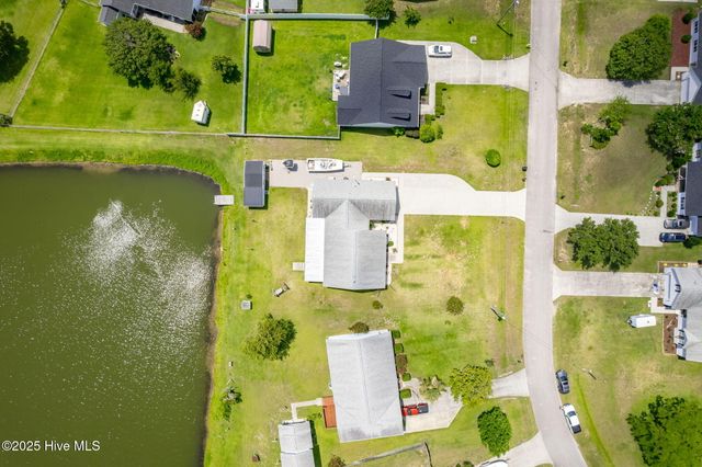204 Junius Drive, Newport, NC 28570