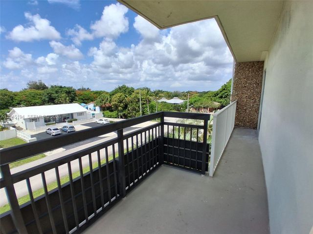 555 NW 4th Ave 4250, Boca Raton, FL 33432