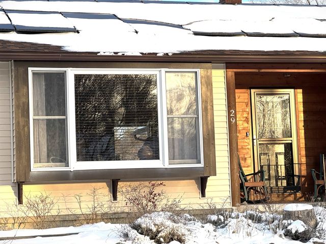 29 Mount Pleasant Drive, Brandon, VT 05733