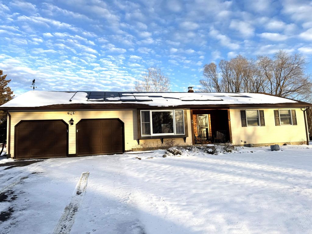 29 Mount Pleasant Drive, Brandon, VT 05733