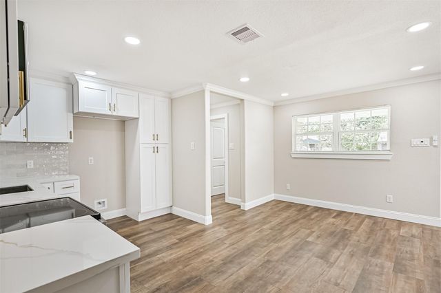 5622 Canterway Drive, Houston, TX 77048