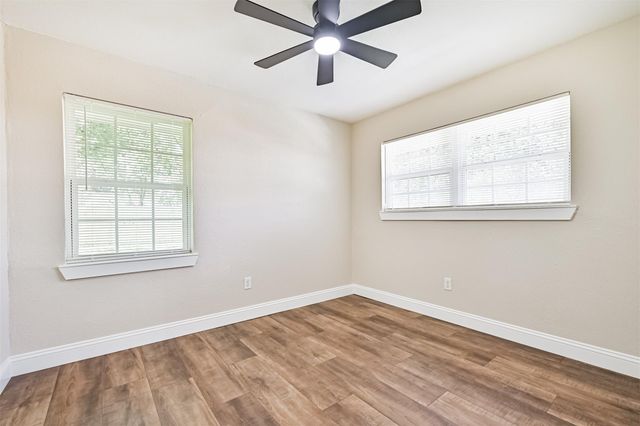 5622 Canterway Drive, Houston, TX 77048