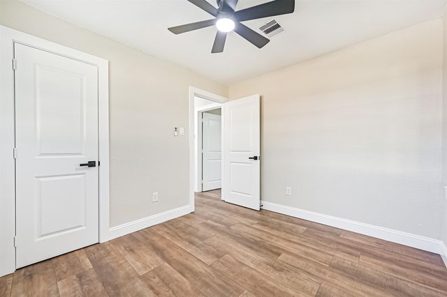 5622 Canterway Drive, Houston, TX 77048