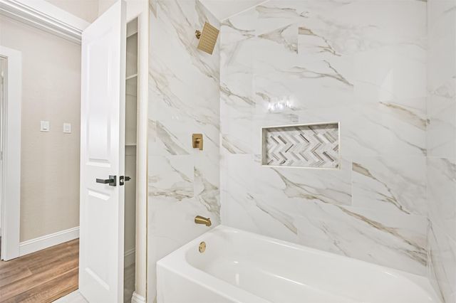 5622 Canterway Drive, Houston, TX 77048