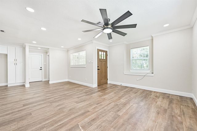 5622 Canterway Drive, Houston, TX 77048